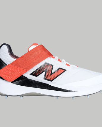 New Balance CK4040 v6 Cricket Shoes